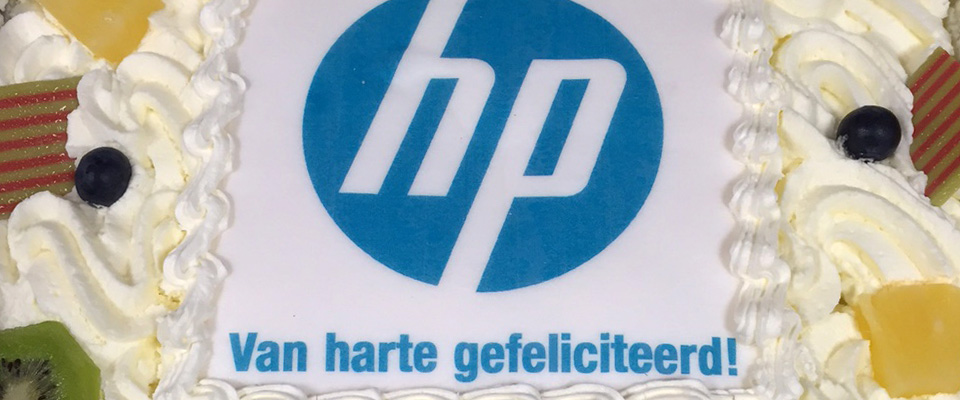 Taart met print: HP logo, van harte gefeliciteerd