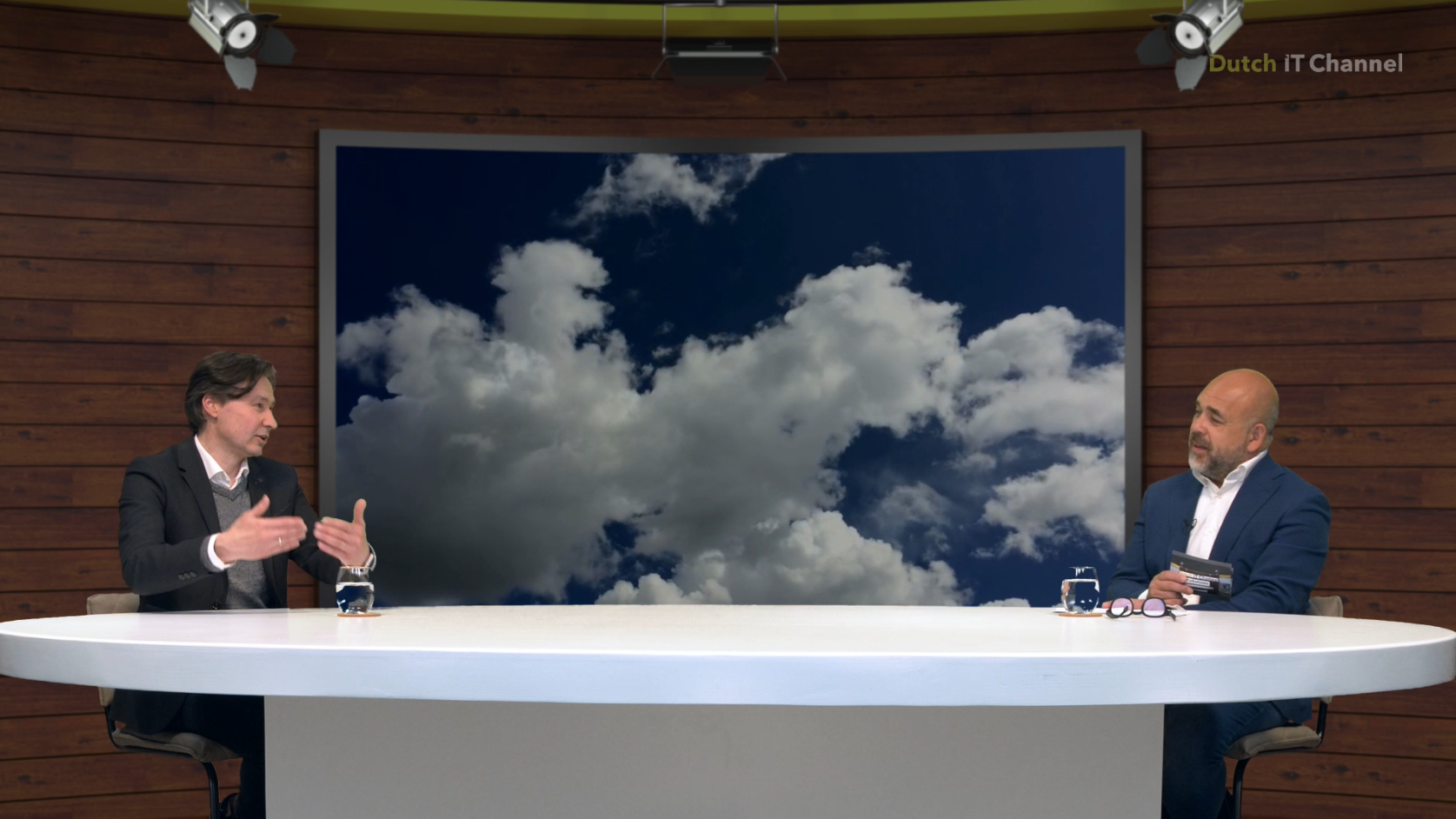 Nieuwsbericht Talkshow DutchIT Leaders of Cloud